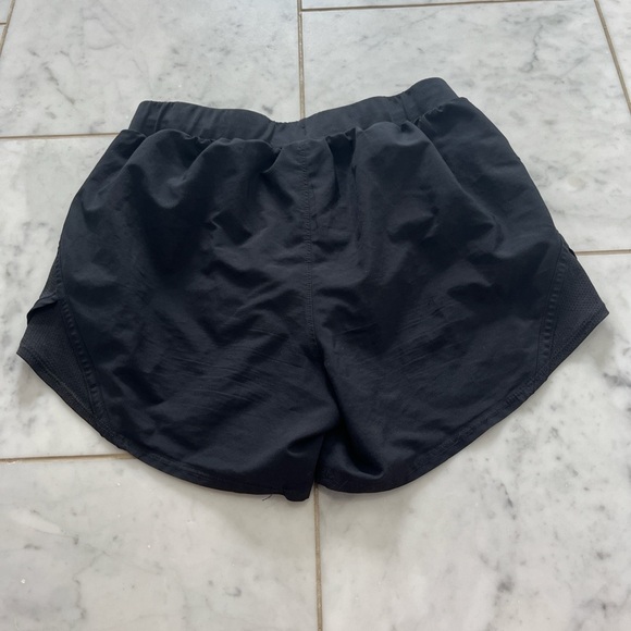 Under Armour Women's Athletic Black Shorts - Picture 2 of 5